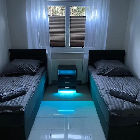 Nrw -ferienwohnung-neu Renoviert! Zuhause Auf Zeit In Nussberg Apartment *
