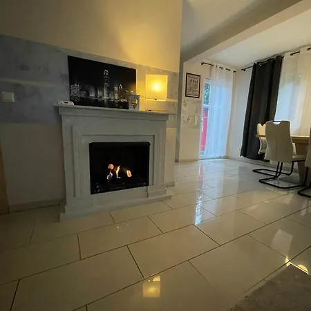 Apartment Nrw -ferienwohnung-neu Renoviert! Zuhause Auf Zeit In Nussberg Iserlohn