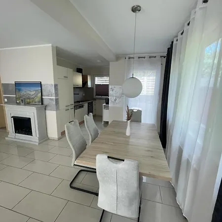 Nrw -ferienwohnung-neu Renoviert! Zuhause Auf Zeit In Nussberg * Iserlohn